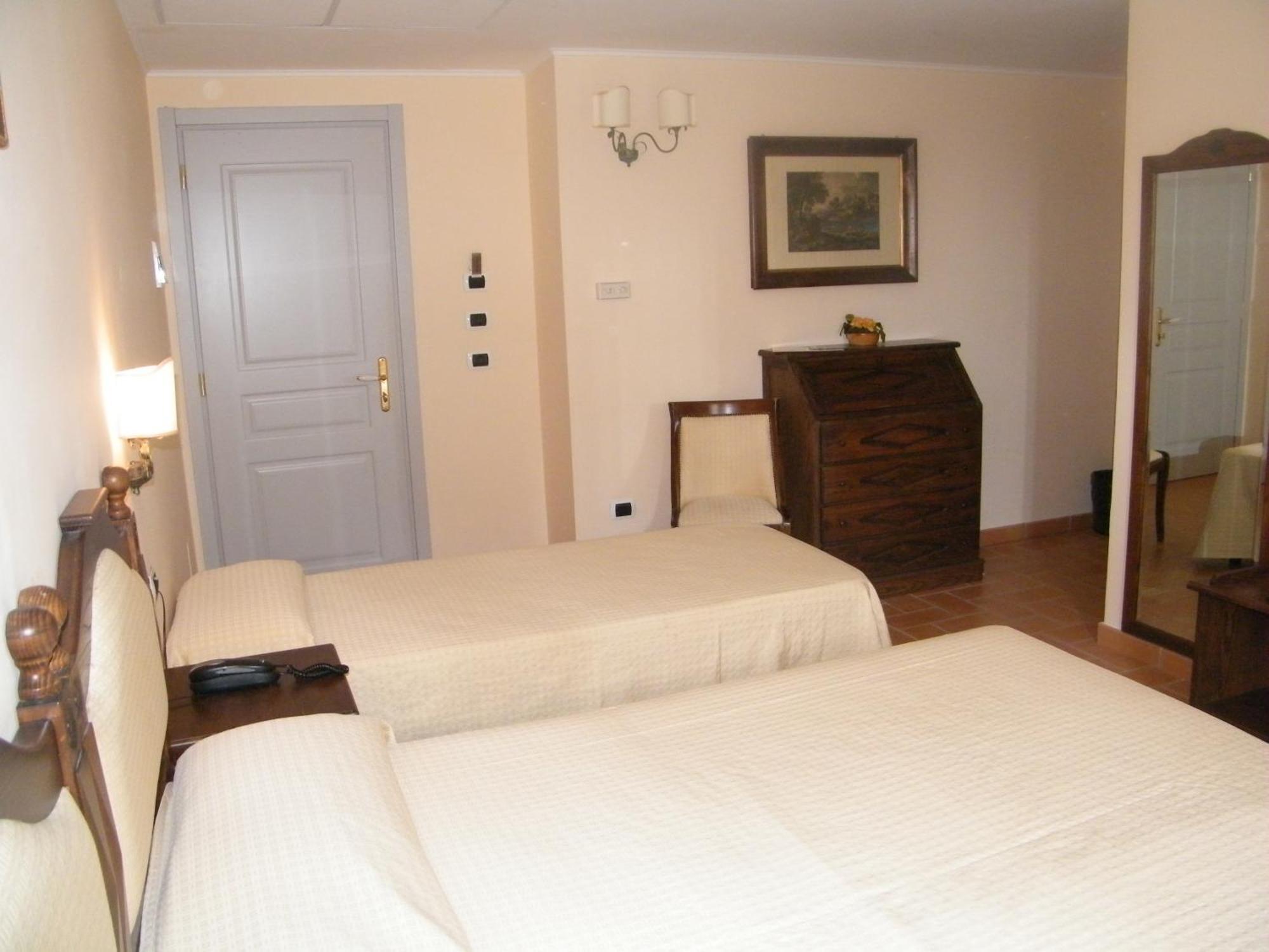 Hotel Villa Delle Meraviglie Maratea Room photo